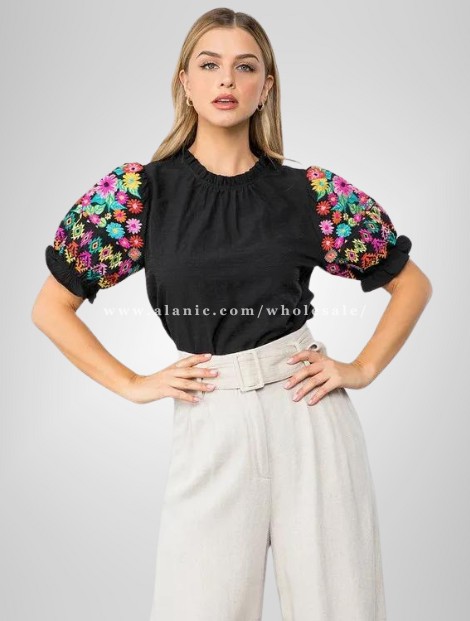 flower embroidered boutique top wholesaler