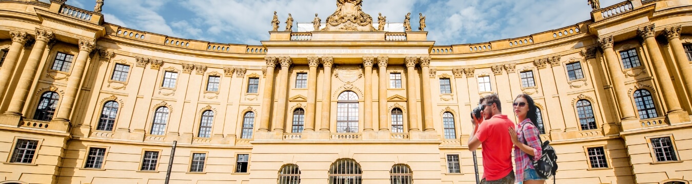 wholesale clothing Germany