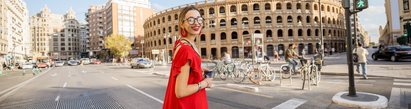 wholesale clothing Spain